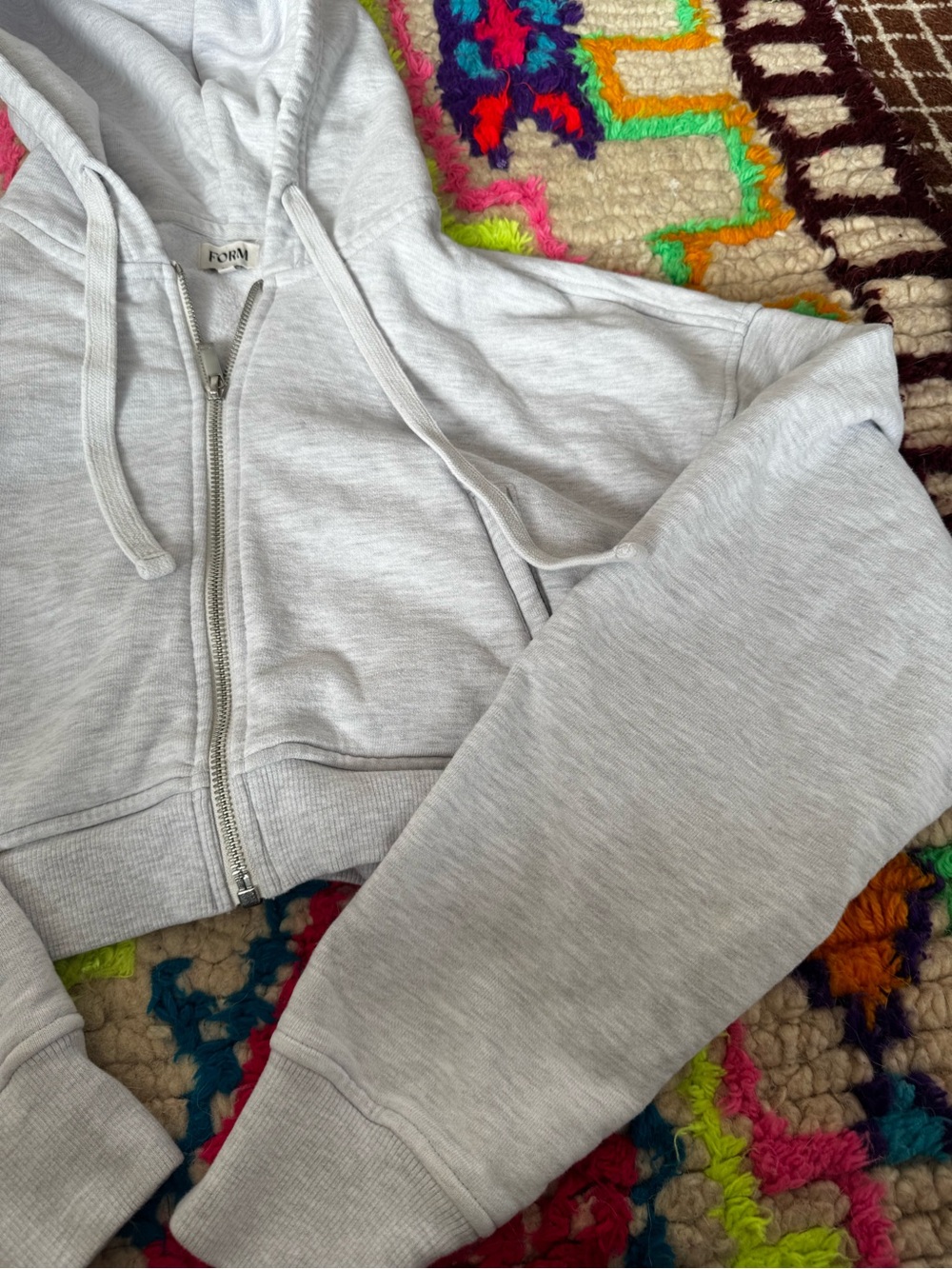 Form Athletics NYC Cropped Hoodie Gray Red Logo S - Picture 6 of 8